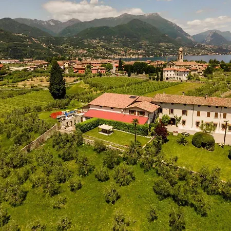 Palazzo Trevignane La Saletta * San Felice del Benaco