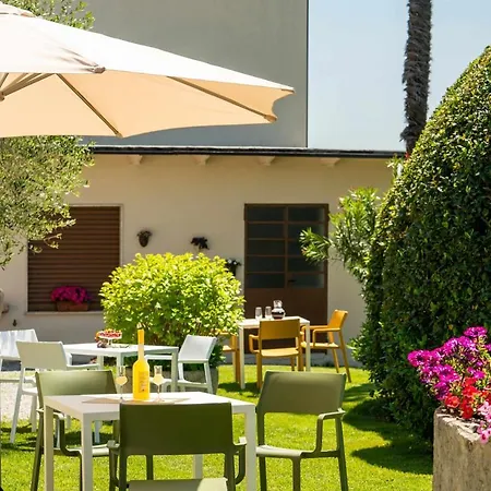 Palazzo Trevignane La Saletta Apartman San Felice del Benaco